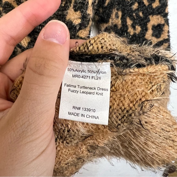 Show Me Your MuMu Fatima Turtleneck - Picture 4 of 9